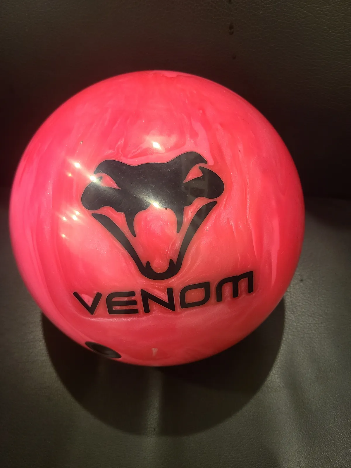 (공인구)모티브 하이퍼베놈 15p 투핸드 덤리스 1회지공 