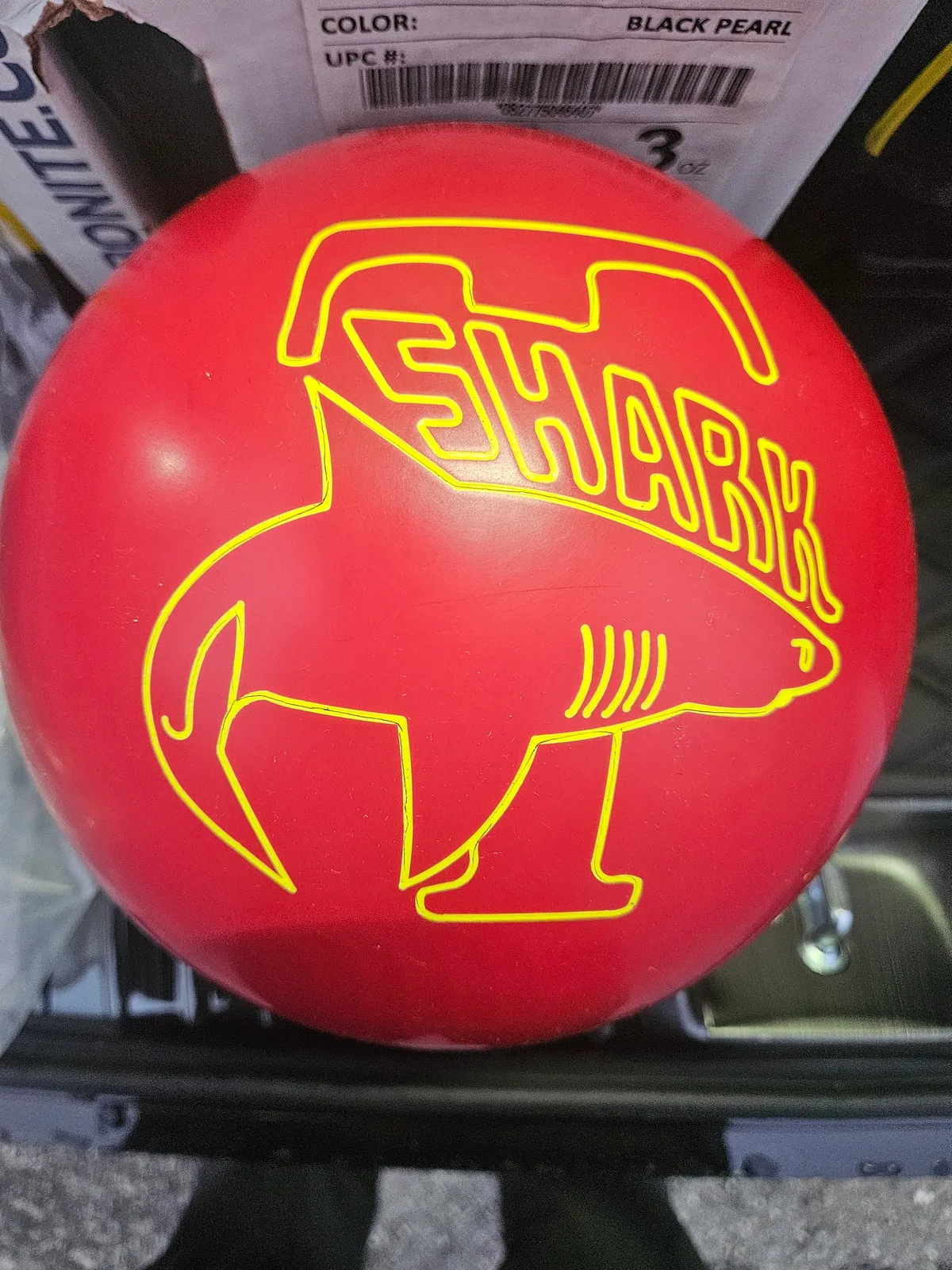 티샤크레드 / 키네틱루비 15파운드 새볼 팝니다 