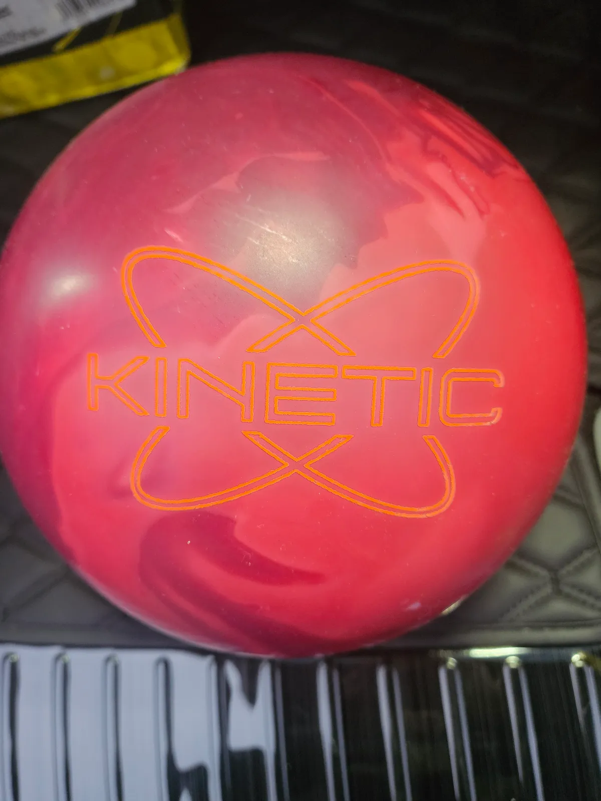 티샤크레드 / 키네틱루비 15파운드 새볼 팝니다 