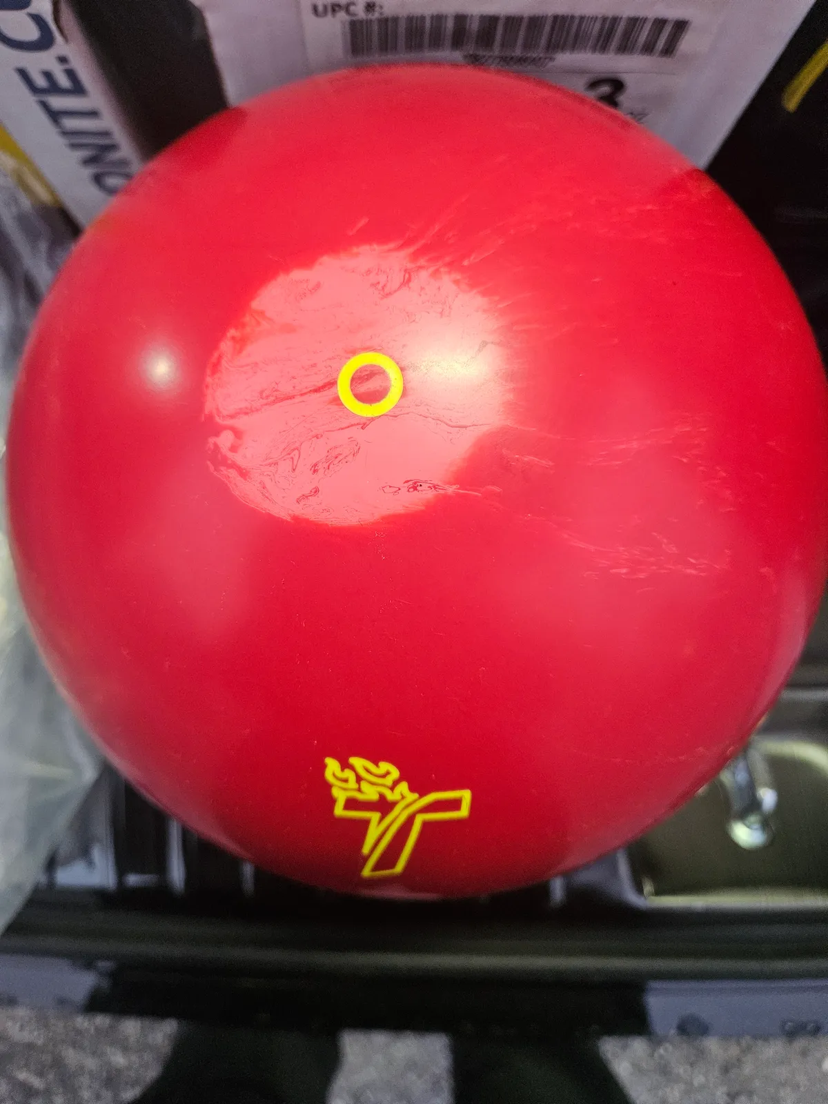 티샤크레드 / 키네틱루비 15파운드 새볼 팝니다 