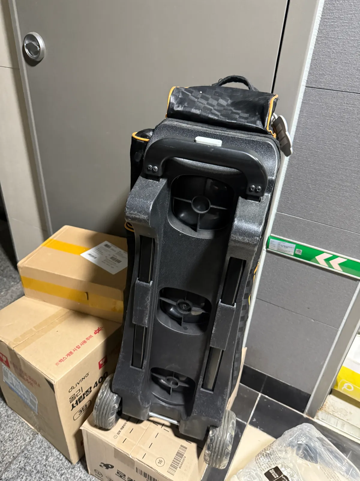 중고 스톰 3볼백 