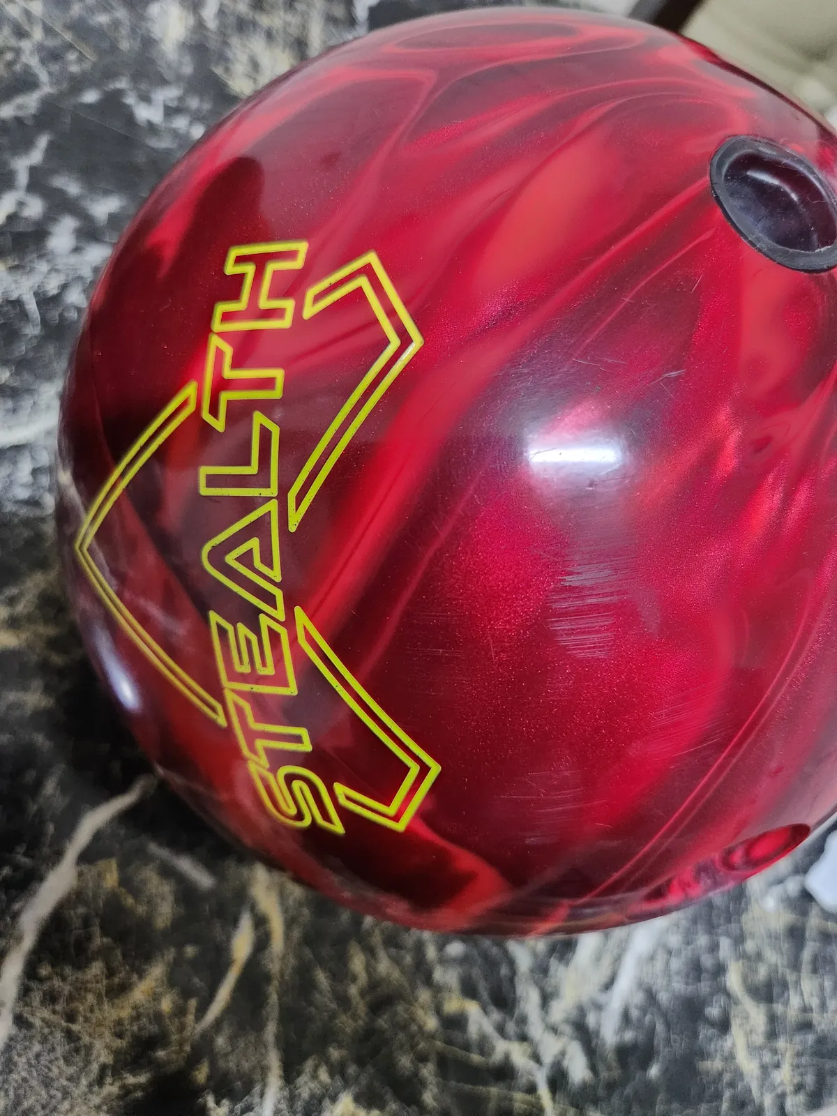 퀀템에보.젠25.스텔스칼렛15파운드중고볼