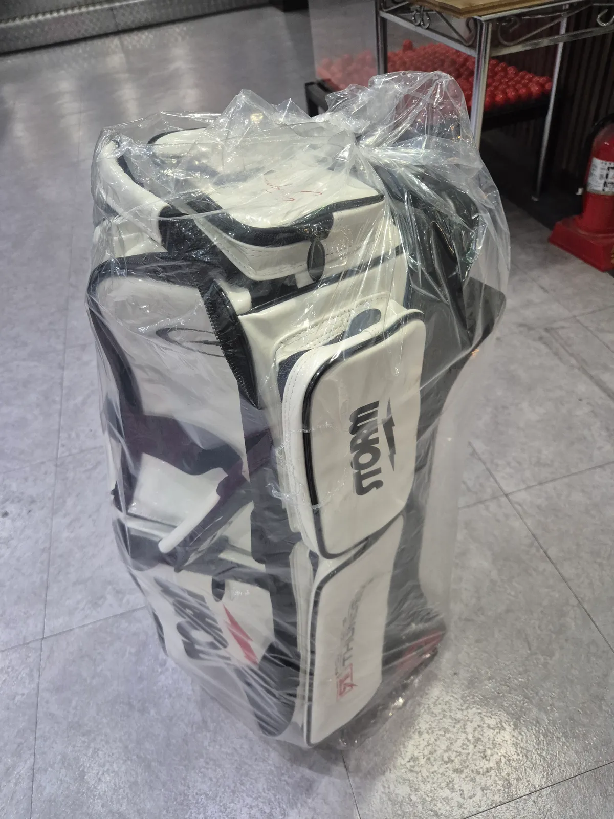 스톰 롤링썬더 3볼백 악세백 포함 팝니다