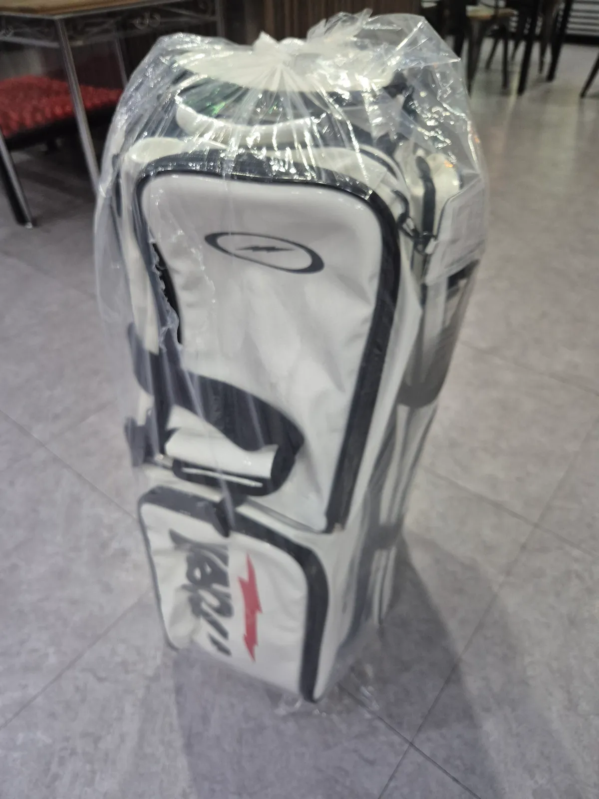 스톰 롤링썬더 3볼백 악세백 포함 팝니다