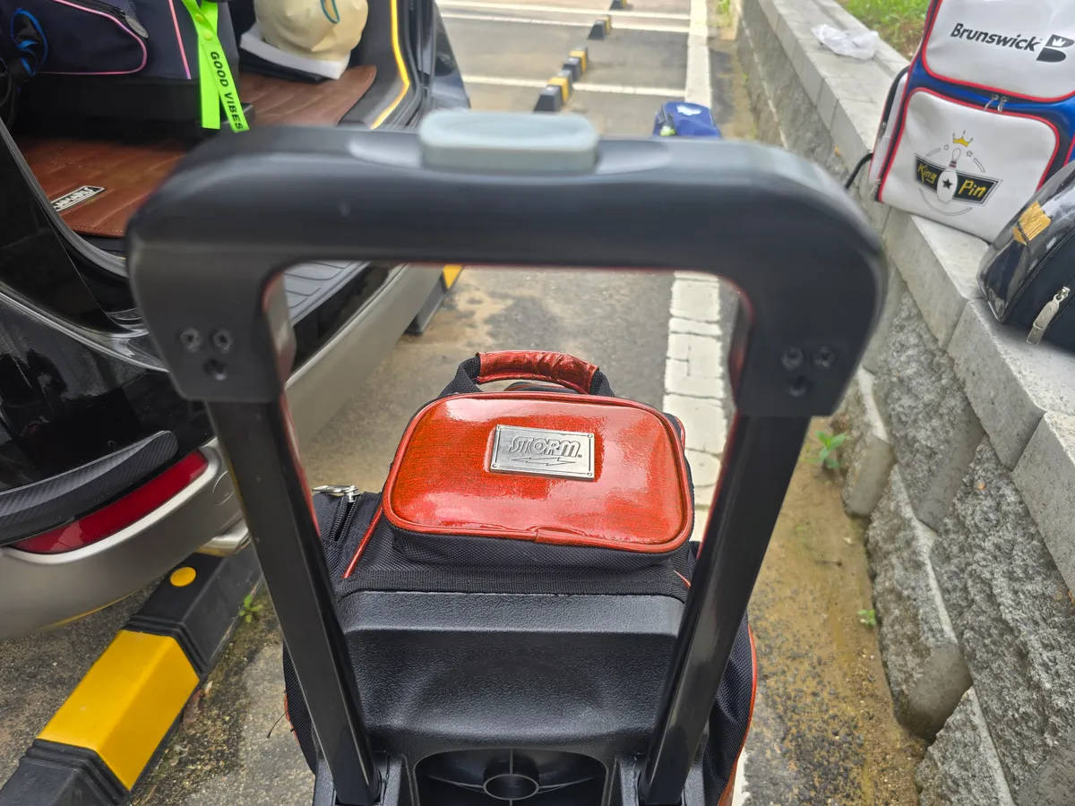 스톰 볼링 가방 4볼백 팝니다