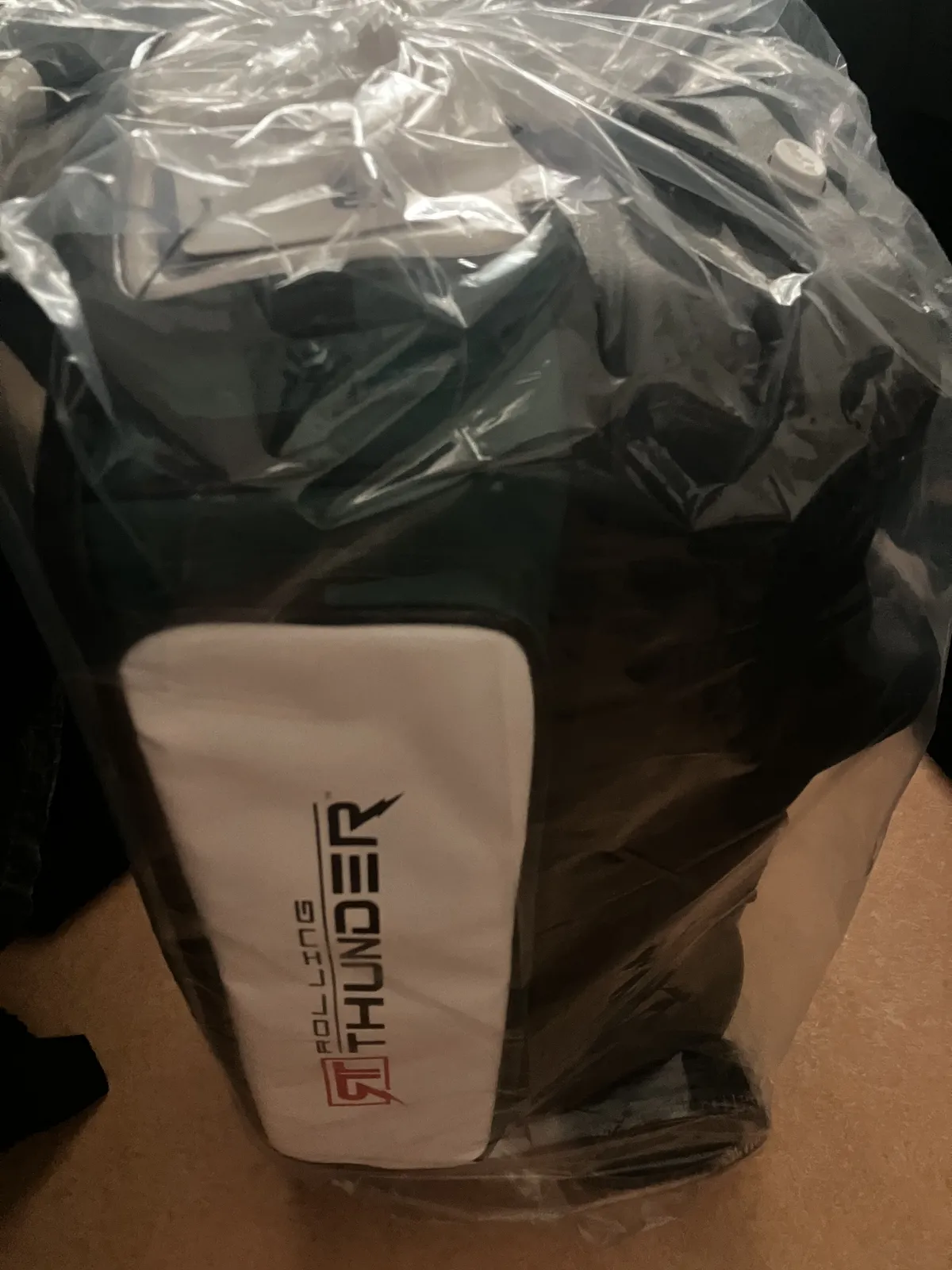 스톰 투볼백