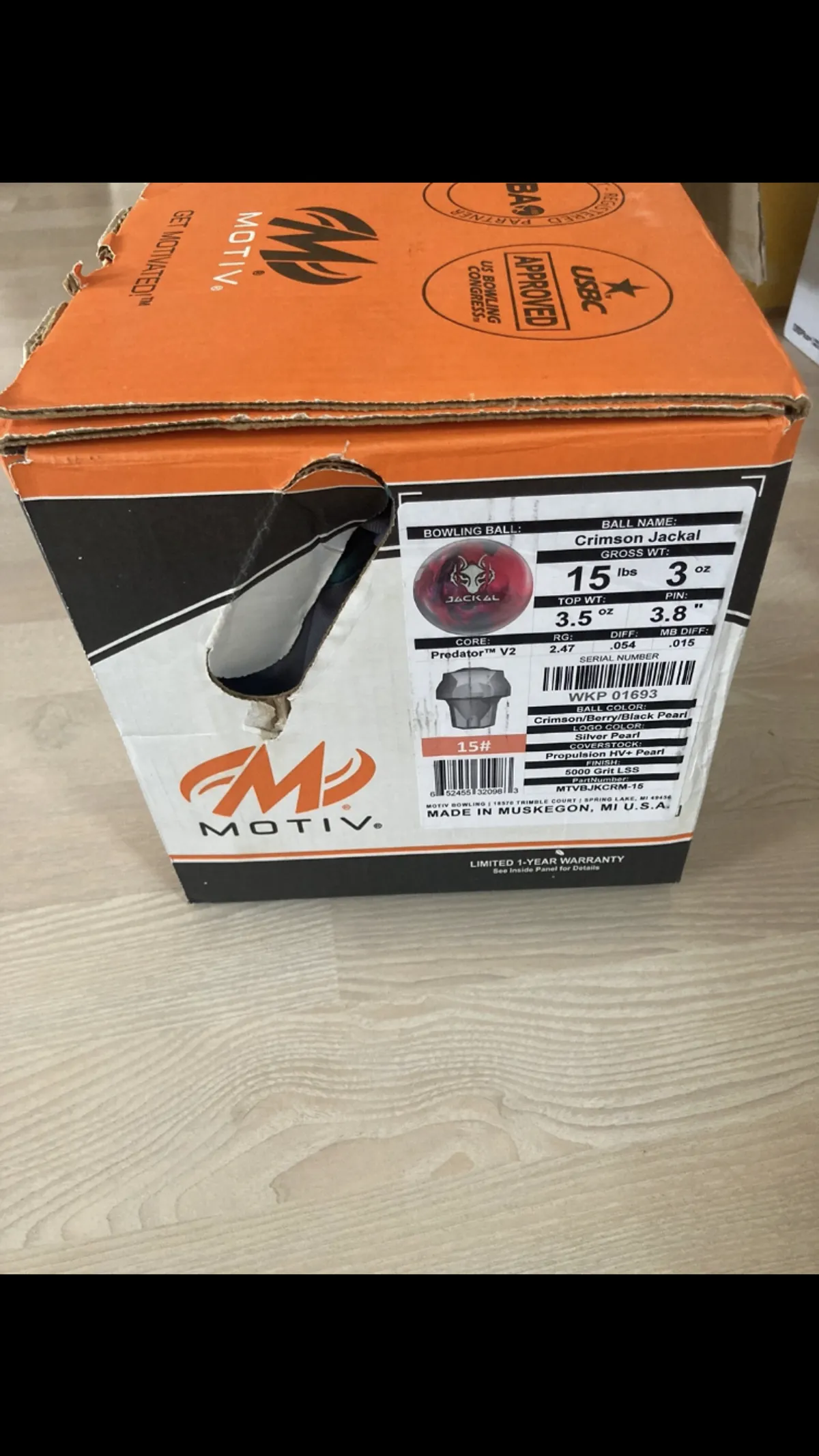 모티브 자칼 크림슨 15파운드