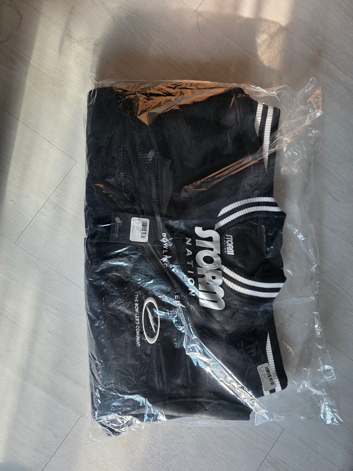 스톰 바시티쟈켓 XL 팝니다