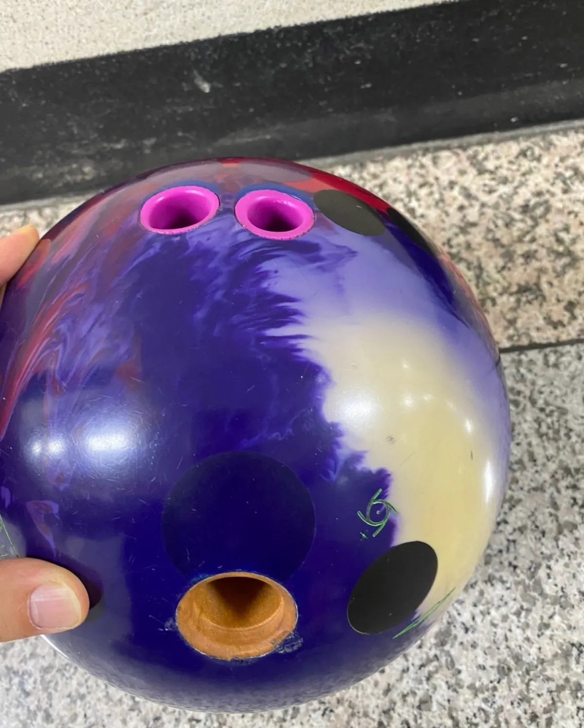 스톰 크럭스 프라임 볼링공 15파운드 급처