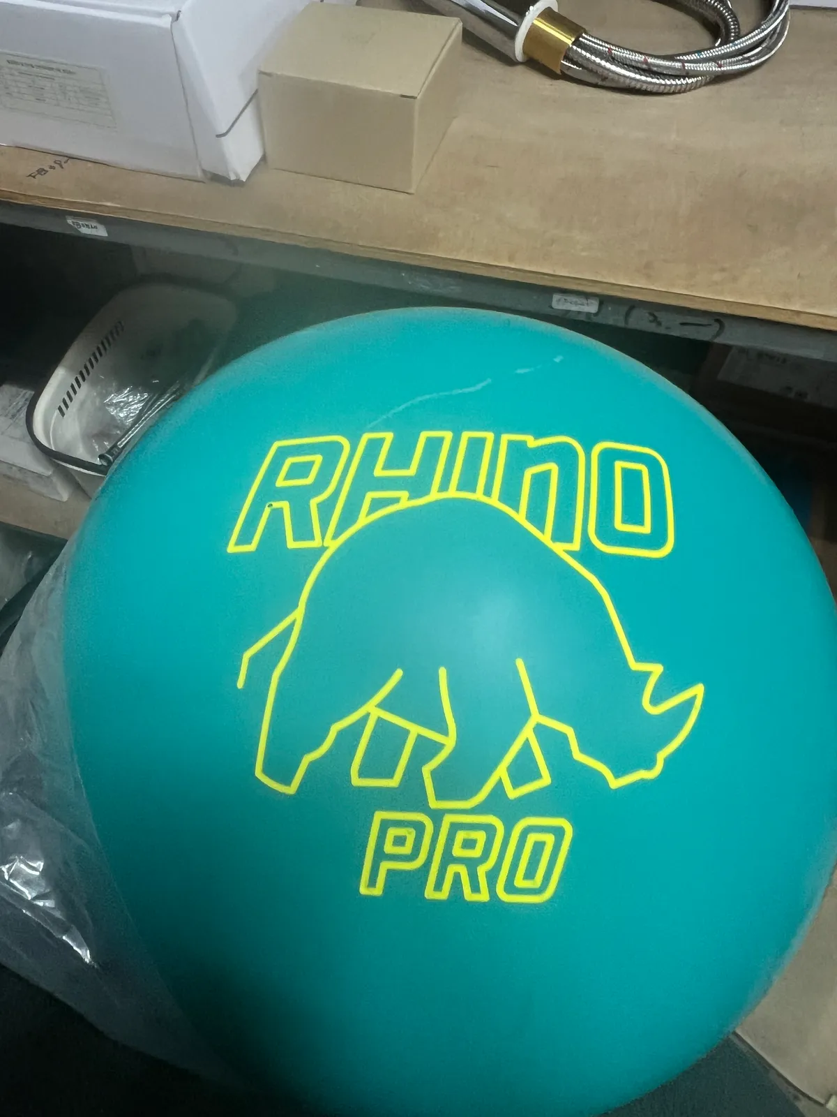 틸라이노15p 새볼 팝니다