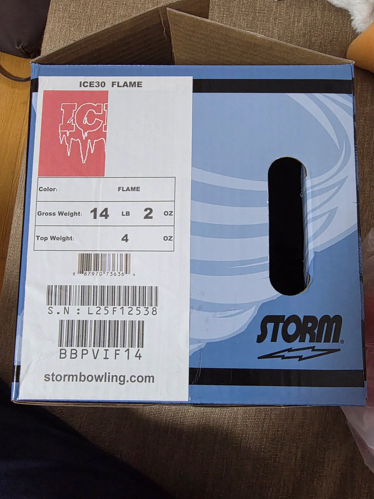 스톰 아이스30 하드볼14p