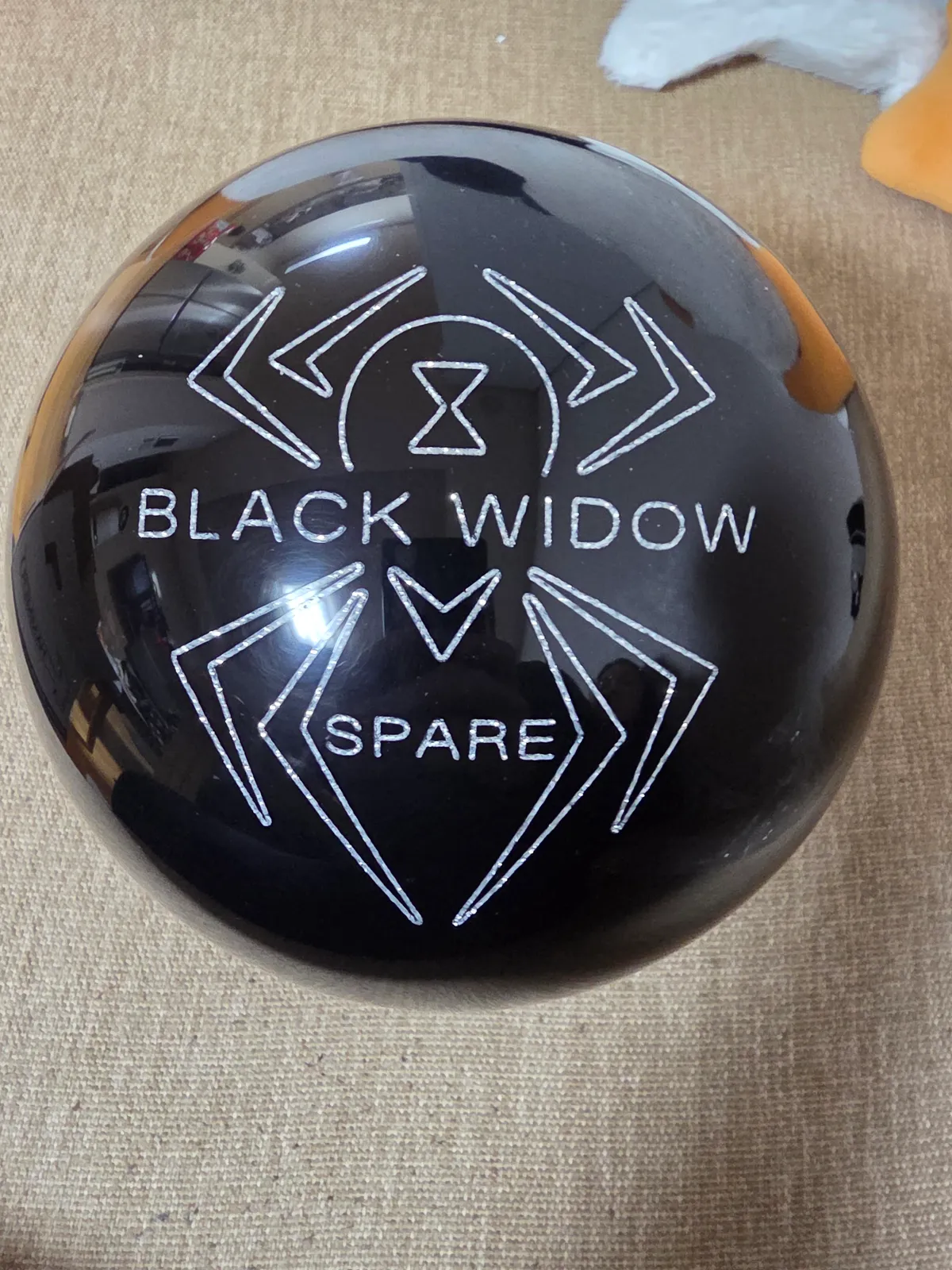 블랙위도우 블랙하드볼 14P